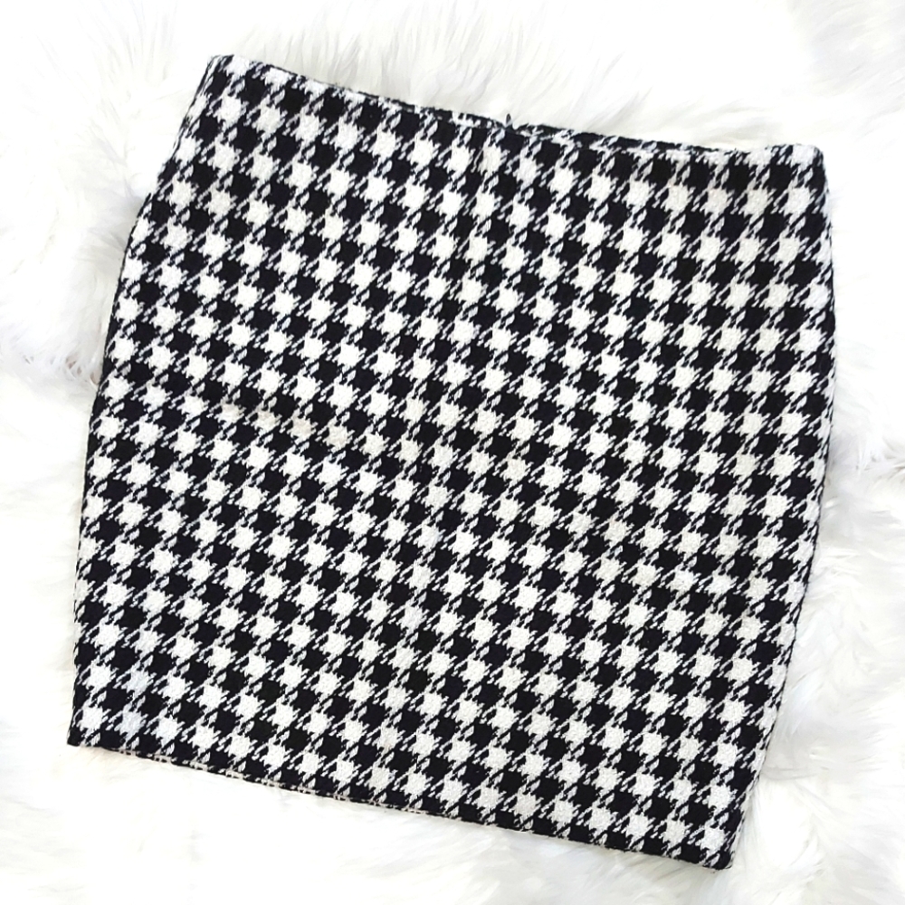 Retro Chanel style "pied de poule" size 9-10